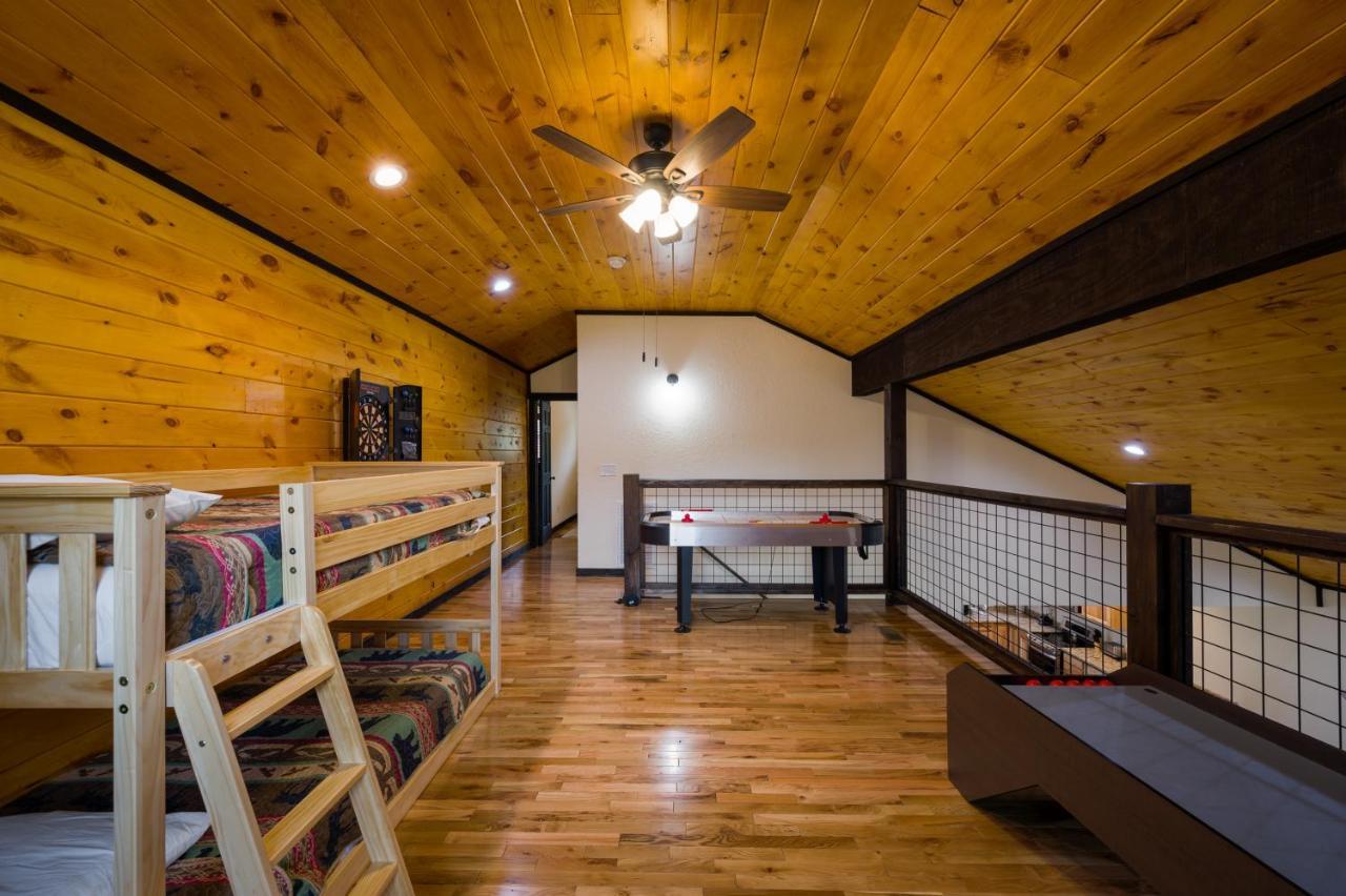 Smoky Mountain Chalet 비둘기 포지 외부 사진